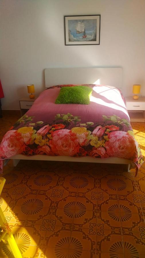 Kuca Carmen Hotel Rab Town Eksteriør billede